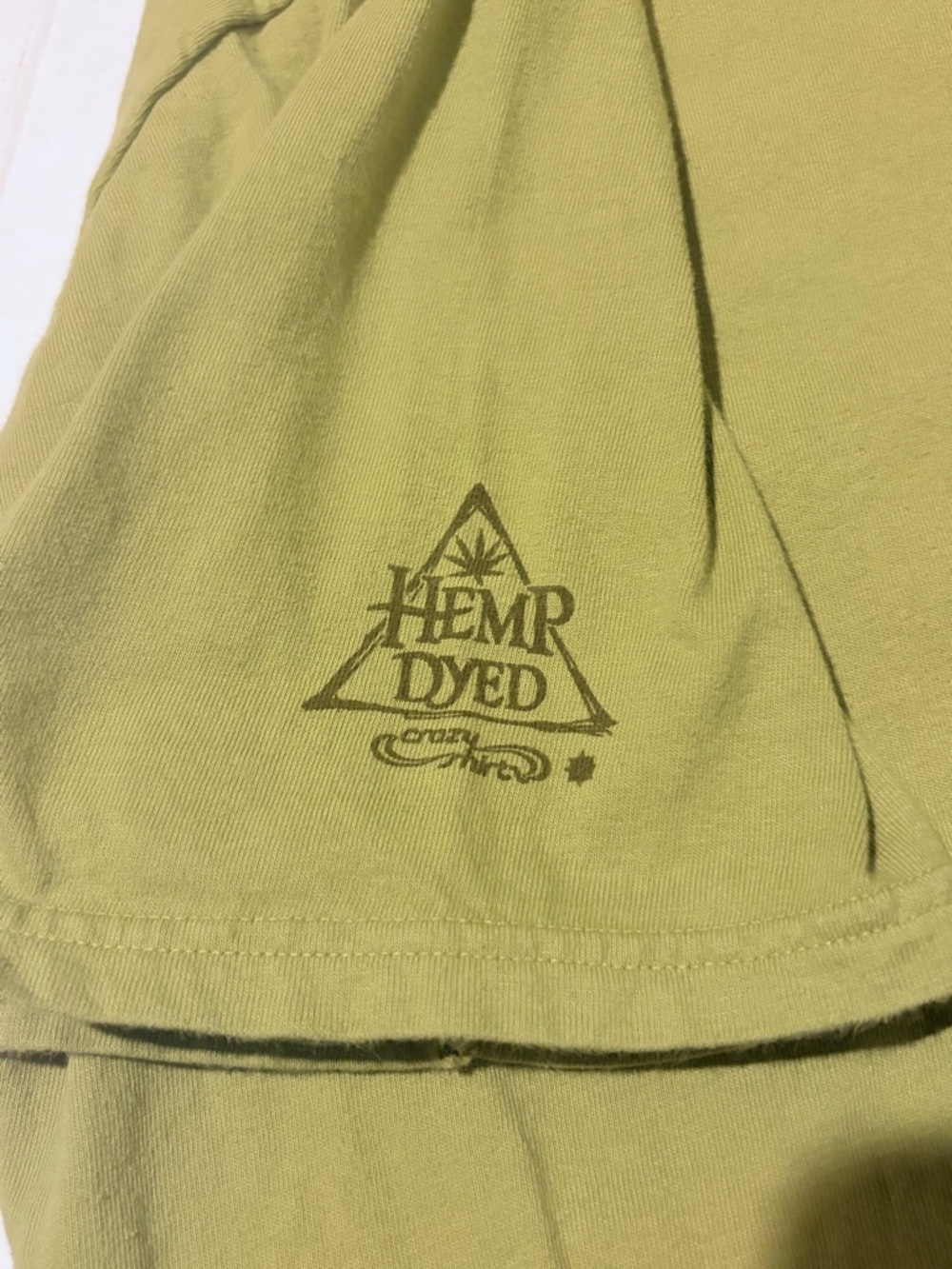 Midnight Toker Smokeshop Olive Green Graphic T-Shirt Short Sleeve Size L - Picture 3 of 5